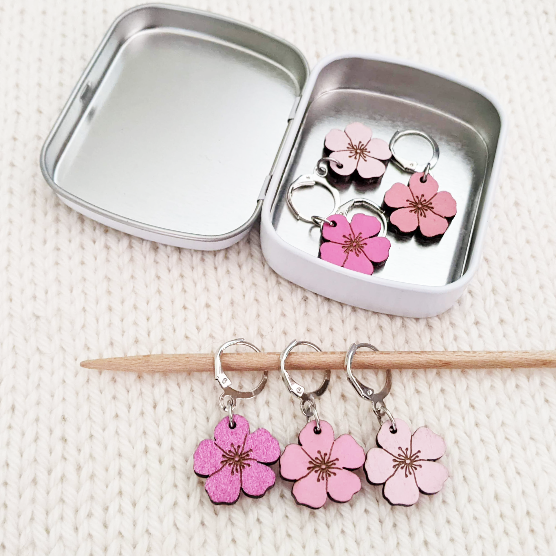 Cherry Blossom Locking Stitch Marker, set of 6 with storage tin, for crochet or knitting