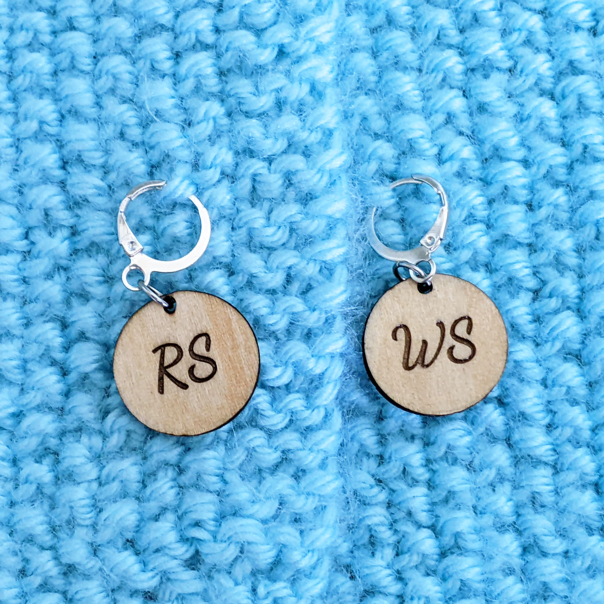 Back side of Bedhead to Business RS/WS stitch marker set