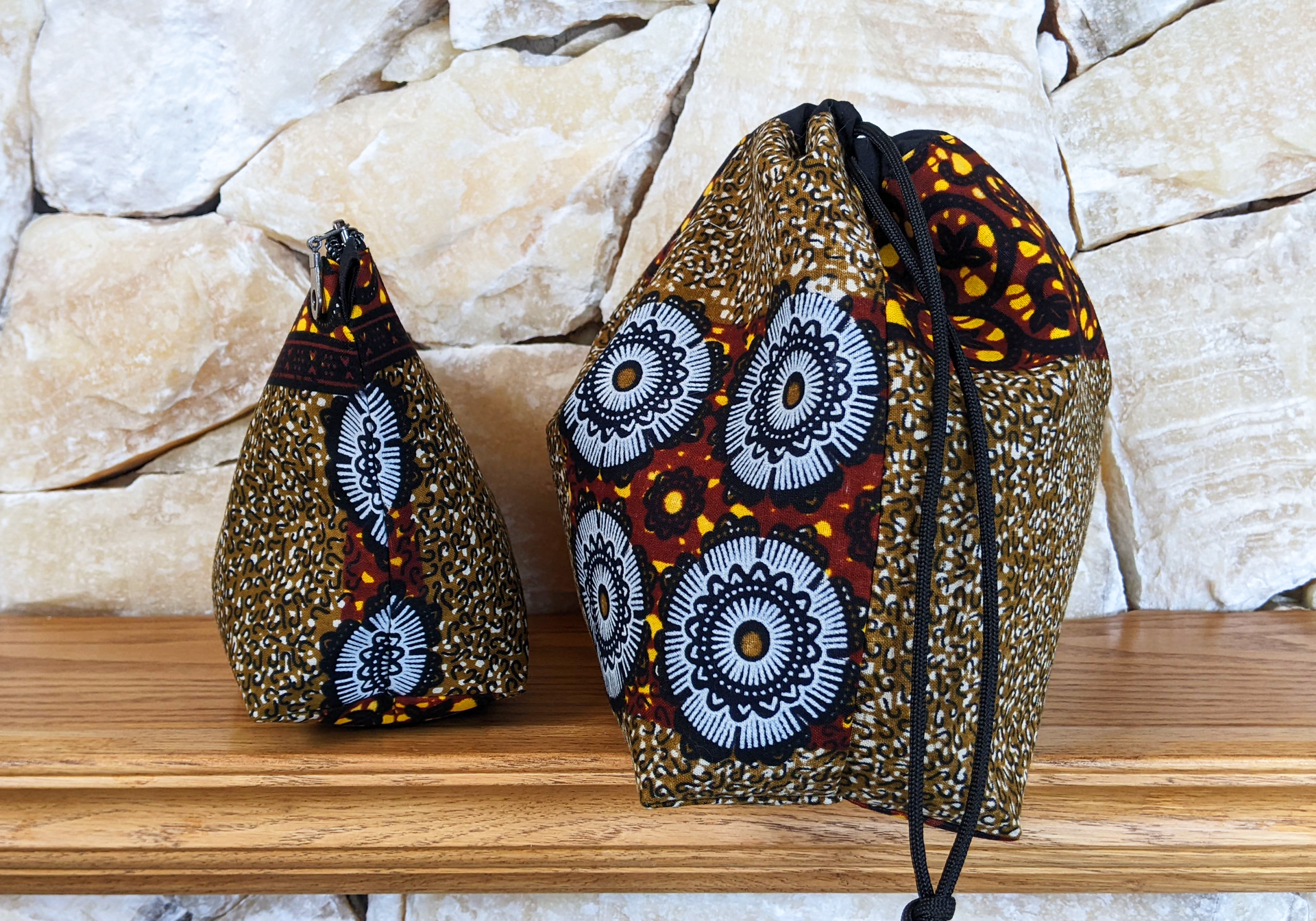 Harvest zipper and drawstring project bags - side