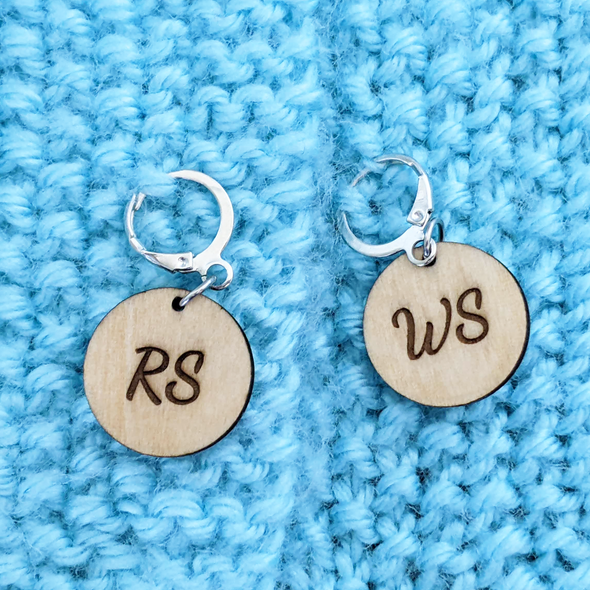 back side of Meadow sheep RS/WS stitch marker sets